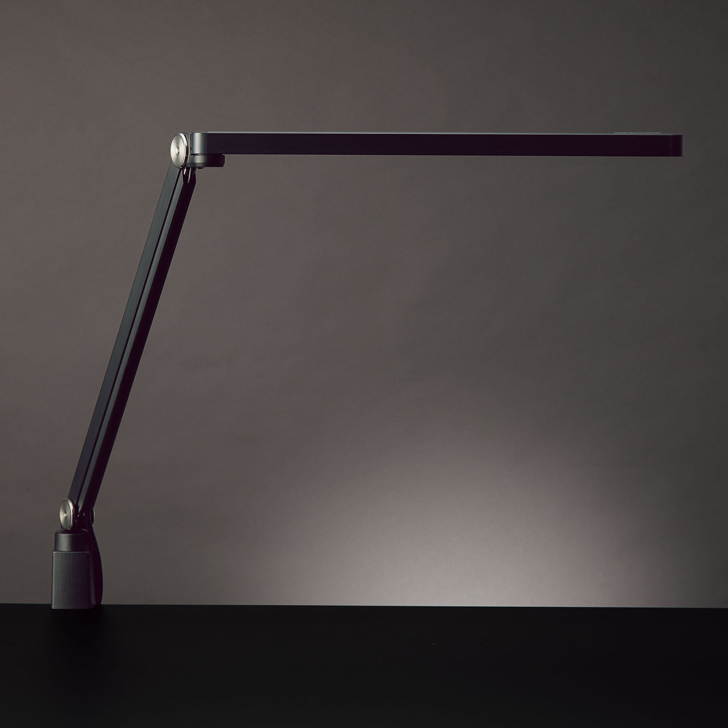 yamada日本進(jìn)口Z-208LEDSL集成 LED夾式臺(tái)燈